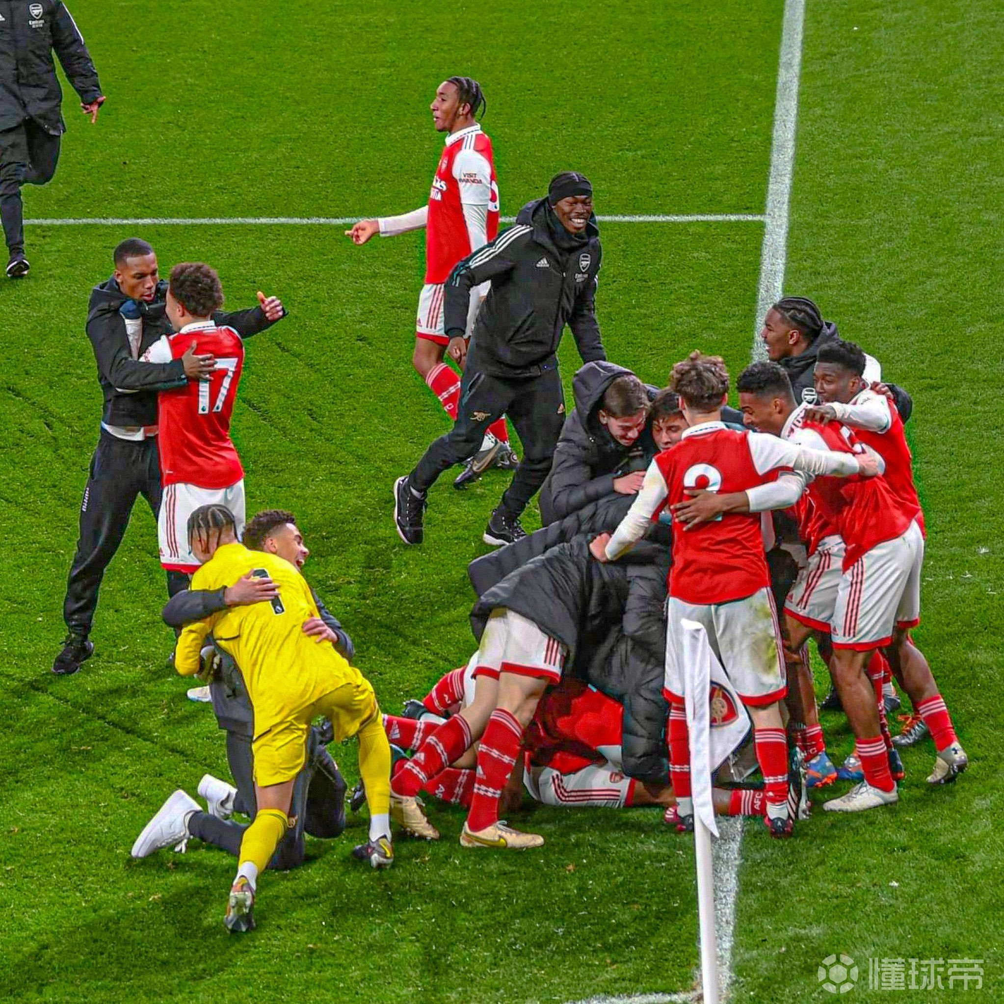 od体育app下载-尼姆队员奉献绝杀，帮助球队获胜