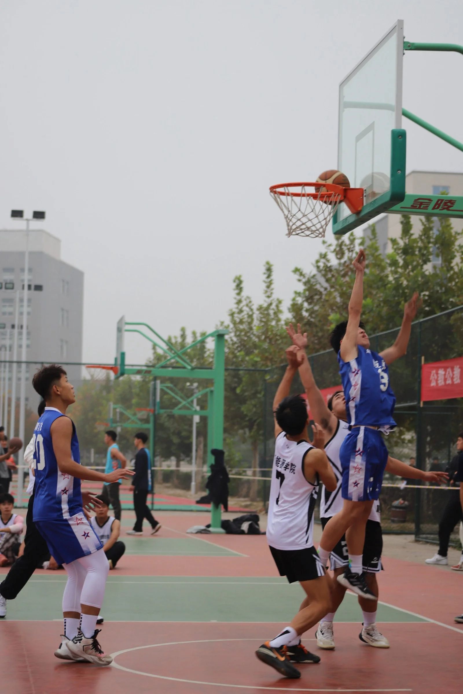 中国篮球职业联赛各队积极备战新赛季,备受关注的简单介绍 中国篮球职业联赛各队积极备战新赛季,备受关注的简单介绍