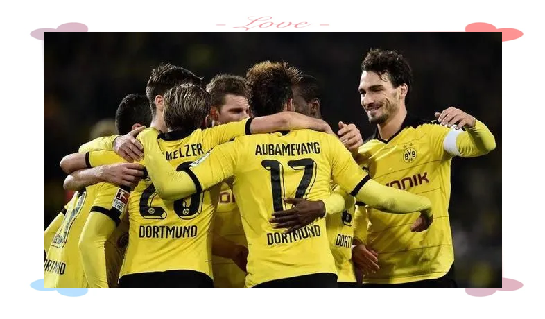 包含沙尔克04遭遇横扫，保级困境加剧的词条